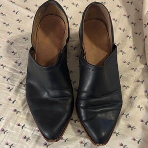 Madewell The Brady Low Cut Booties in Black Leather